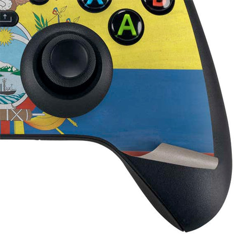 Ecuador Flag Distressed Xbox Series X Bundle Skin